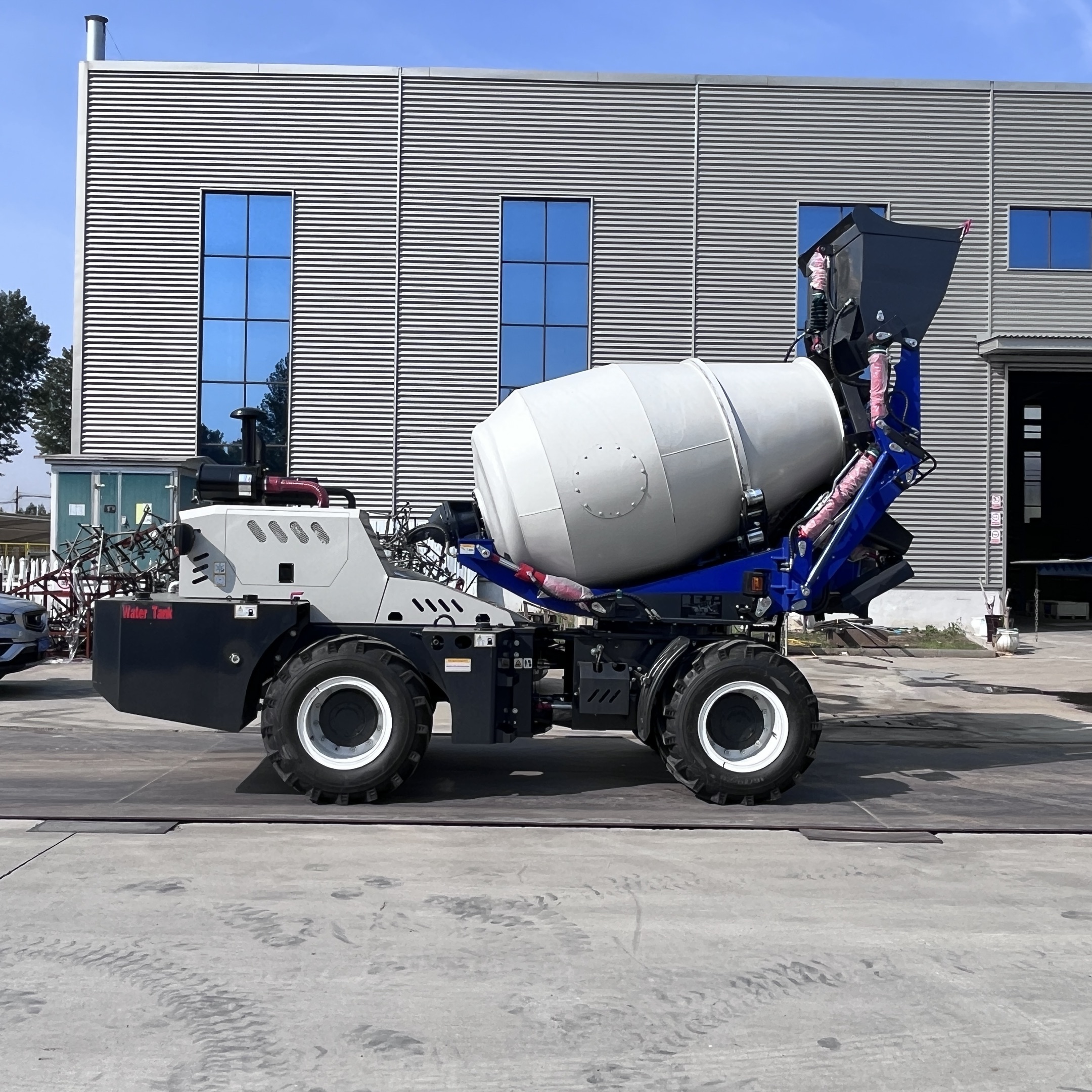 4 cubic meters of concrete mix - огляд і ціна Concrete Mixer Small